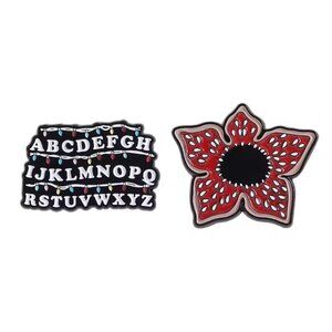 Stranger Things Set of 2 Brooch Enamel Pins